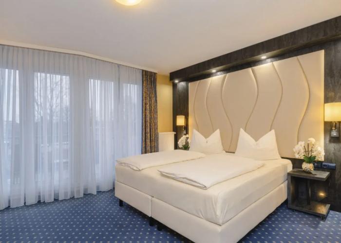 PLAZA INN Köln Pulheim