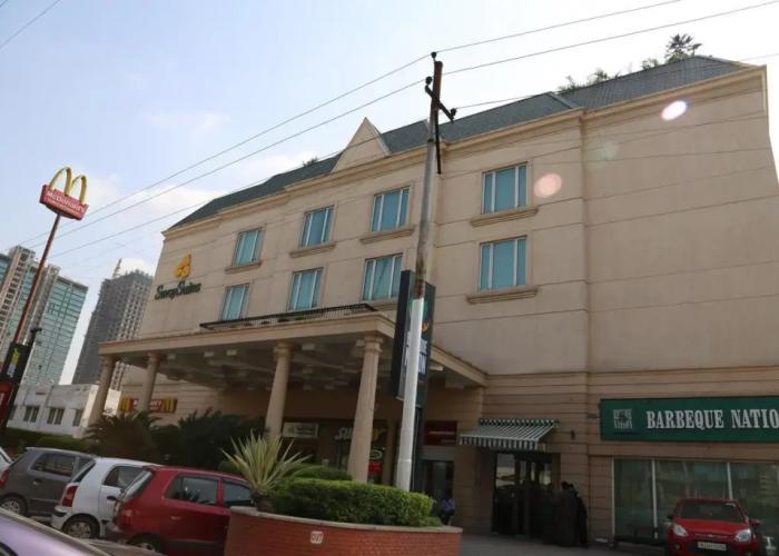 Savoy Suites Noida