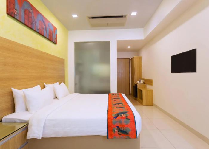 Ginger Noida Sector 63
