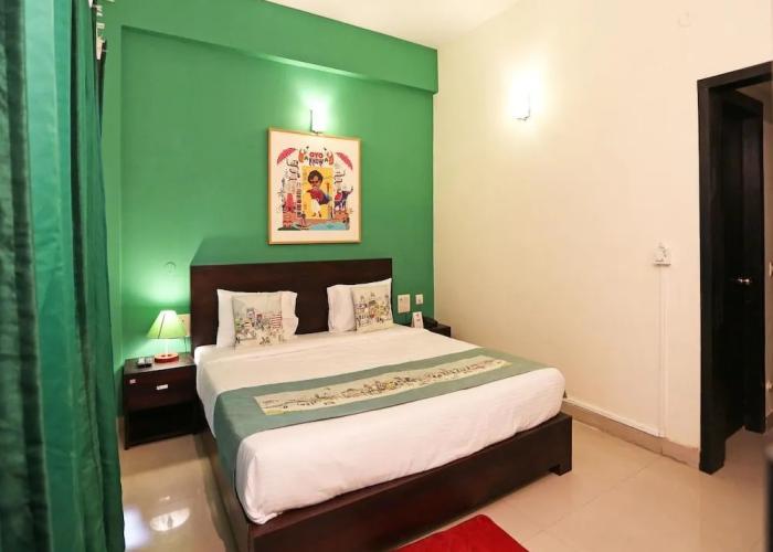 OYO Townhouse 004 Sector 51 Noida