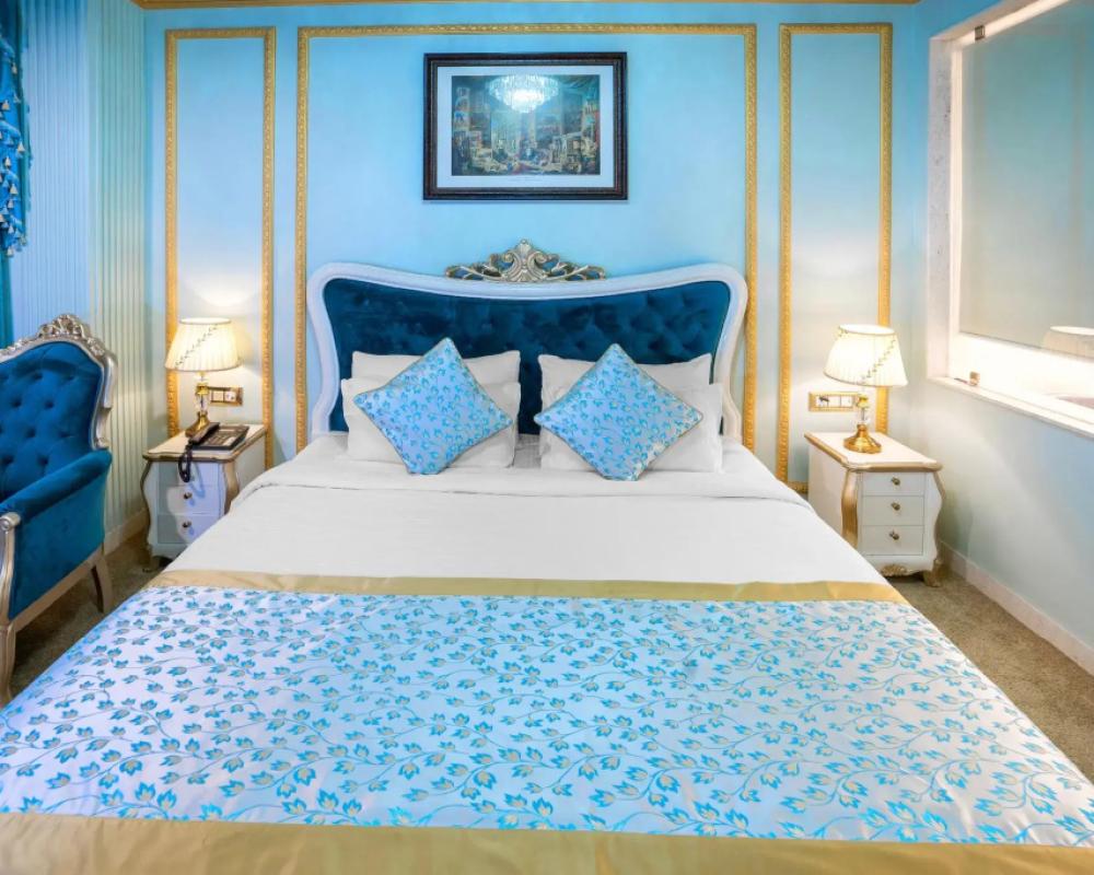 фото Hide Away Suites