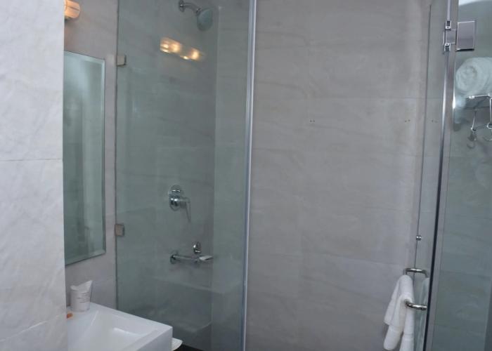 Hide Away Suites