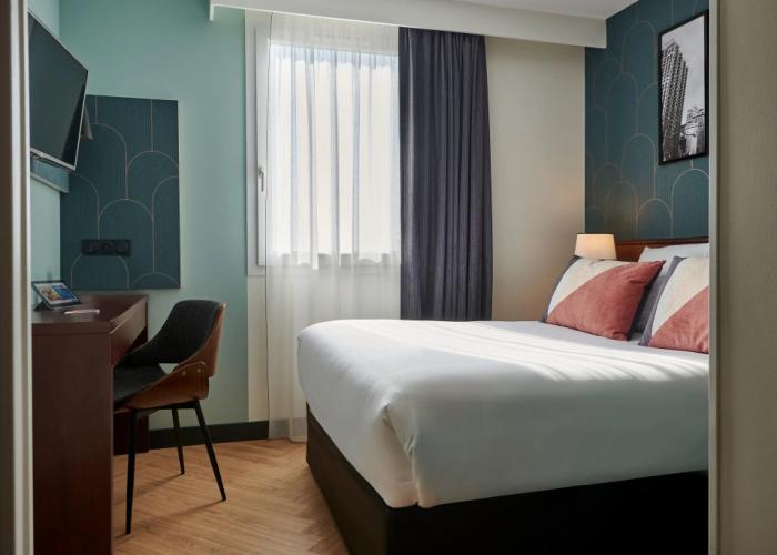 Gatsby Hotel & Restaurant by Happyculture