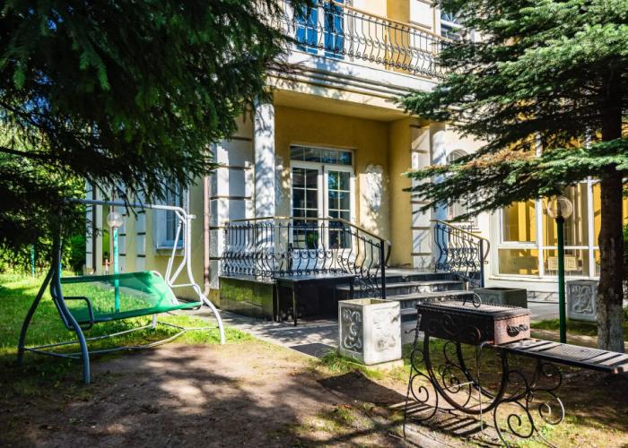 Shikarny Dom V Aprelevke S Basseynom I Saunoy Private house