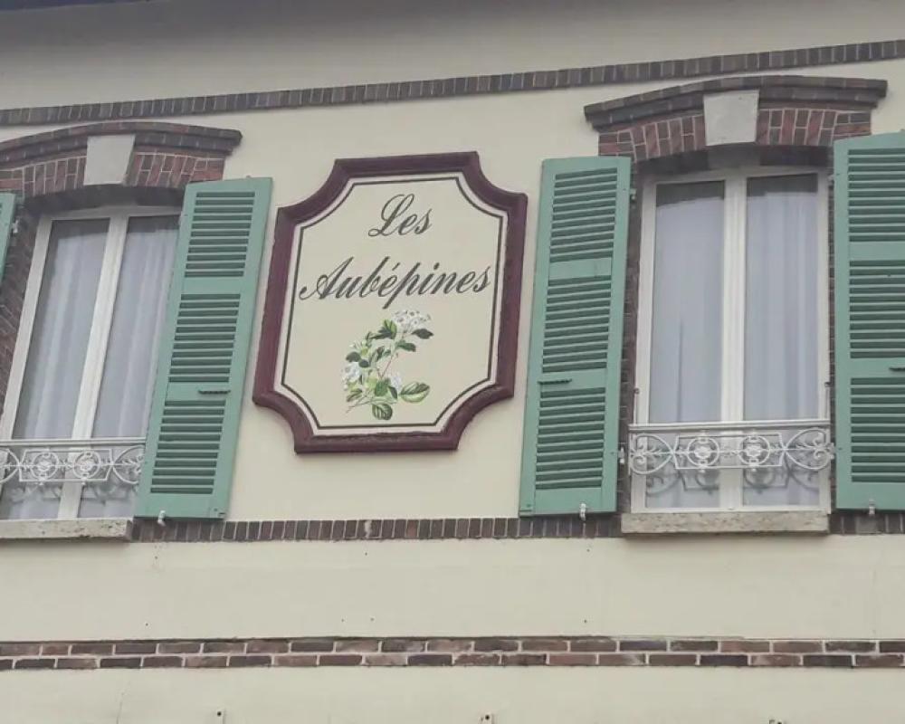 Hôtel les Aubépines