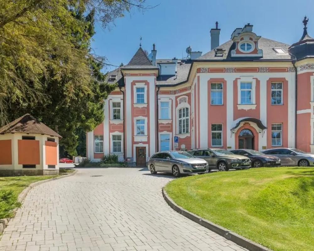 Wellness & Spa hotel Villa Regenhart