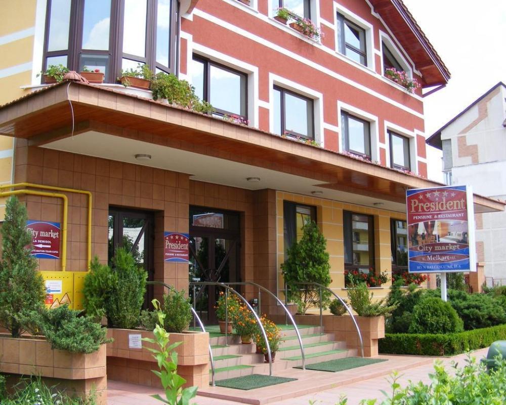 Pensiunea President
