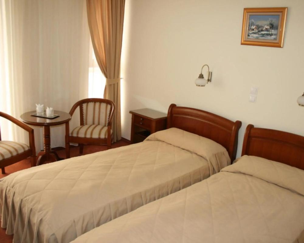 фото Hotel Sarmis