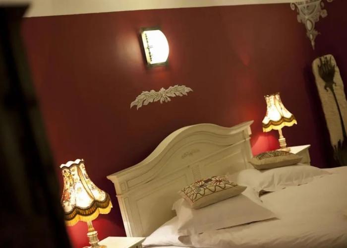 Casa Albert Boutique & Restaurant