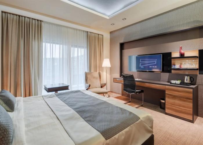 Sky Blue Hotel & Spa