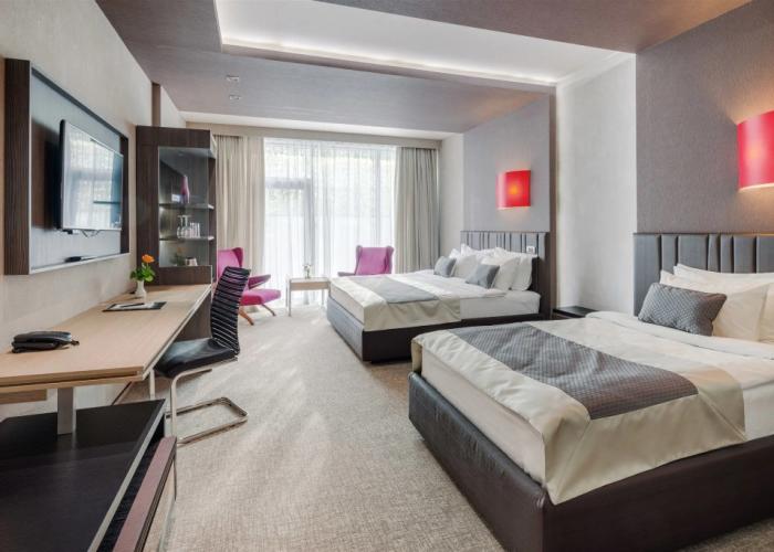 Sky Blue Hotel & Spa