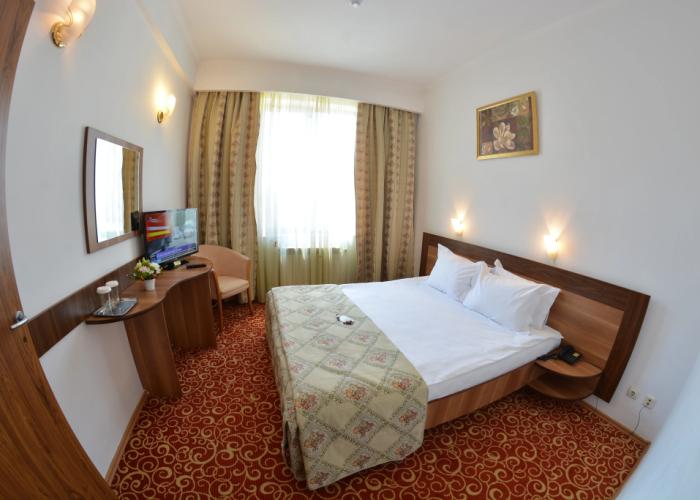 Central Hotel