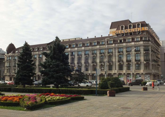 Central Hotel