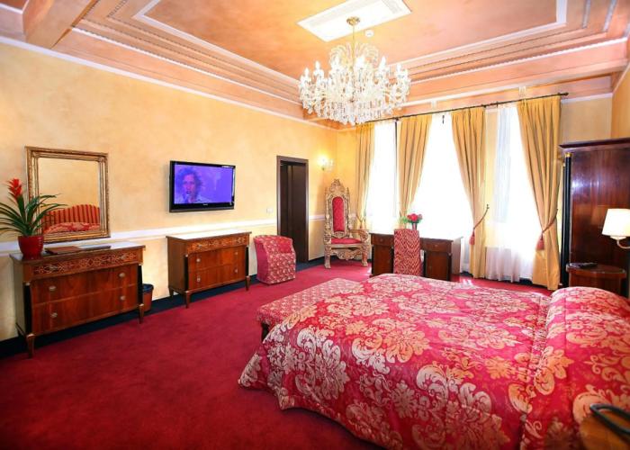 Vigo Hotel