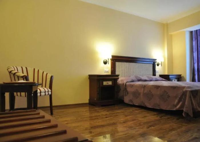 Vigo Hotel