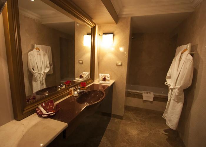 Prahova Plaza Hotel