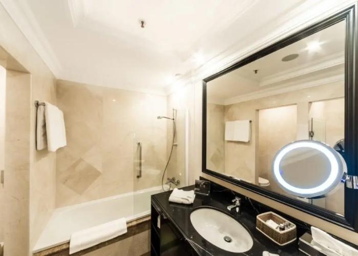 Prahova Plaza Hotel