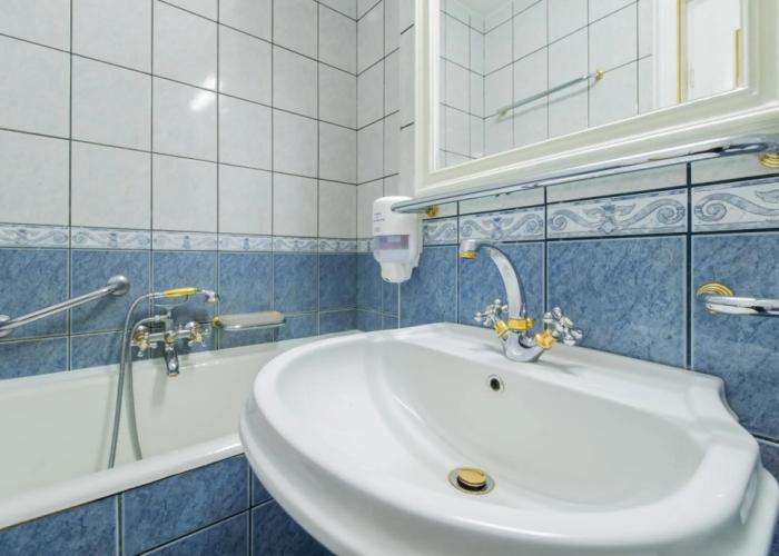 Hotel Cetate