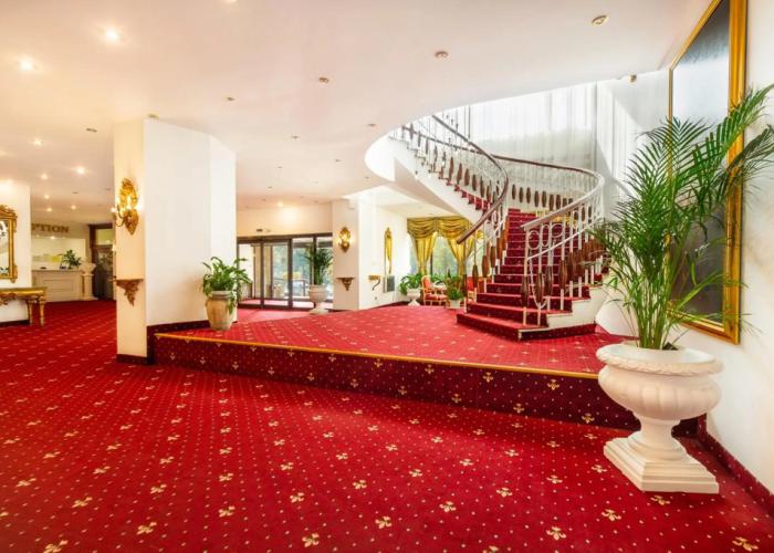 Hotel Cetate