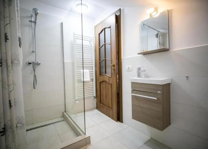 Crema Residence Hotel