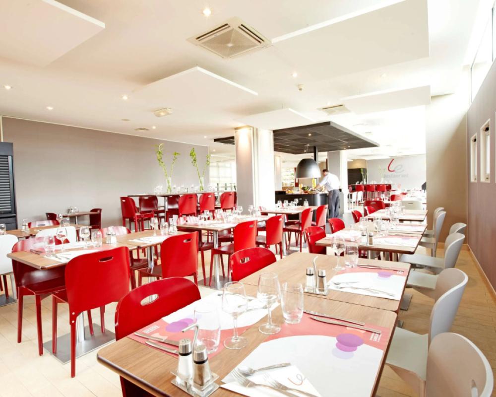 фото Hotel Campanile Marne La Vallée - Bussy Saint Georges