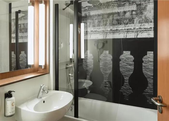 Hotel Campanile Marne La Vallée - Bussy Saint Georges