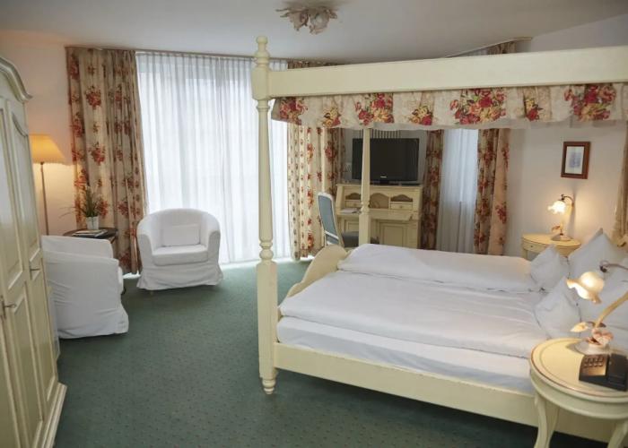 Flair Hotel Vier Jahreszeiten