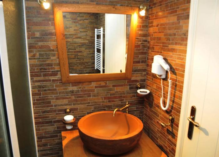 Lithos Stone Suites