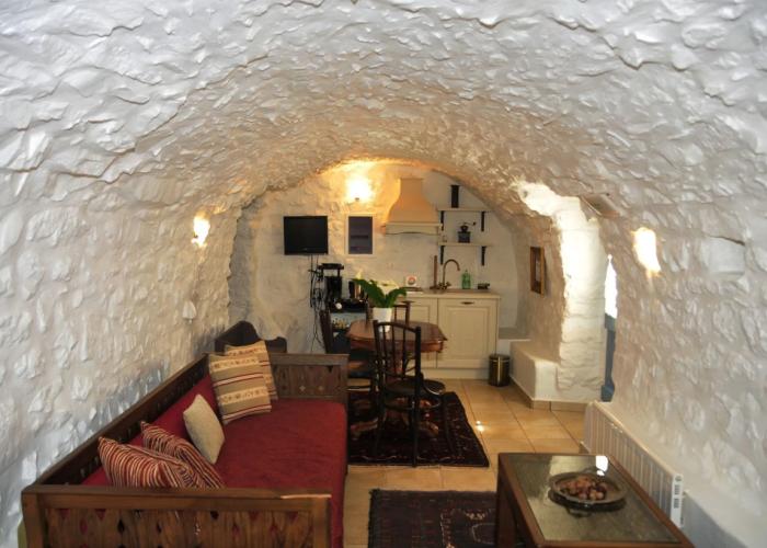 Lithos Stone Suites
