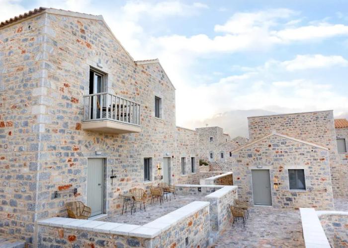 Armantanis Luxury Suites