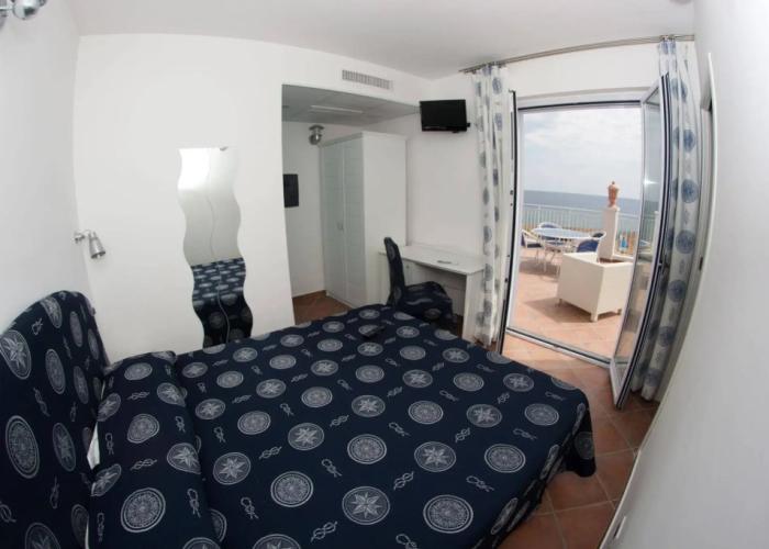 Yachting Club Mare