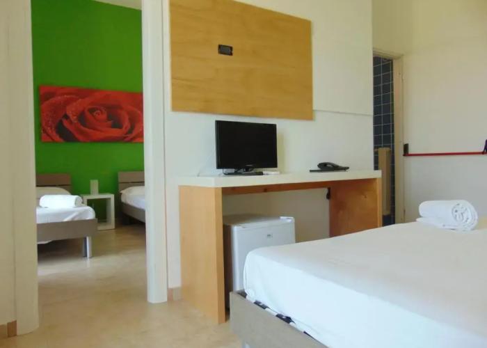 Oasis Park Hotel