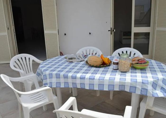 Charming Holiday Home Near The Beach With A Terrace, Parking Available, Pets