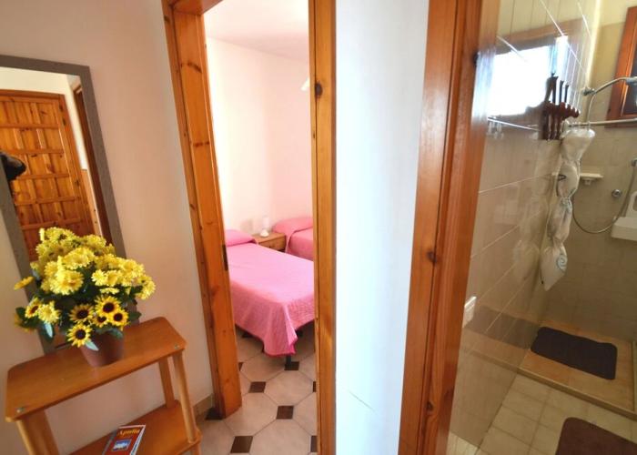 Air-conditioned Yoko Holiday Home for 5 Guests