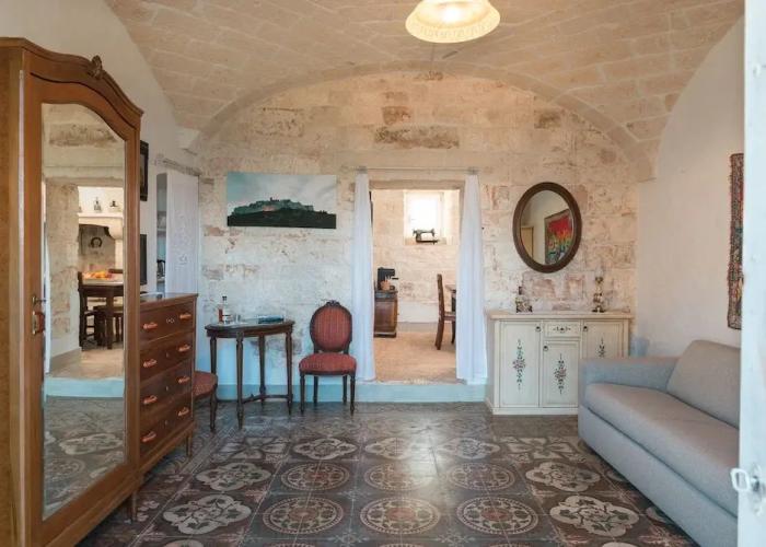 Sea and the city Apartments by Wonderful Italy