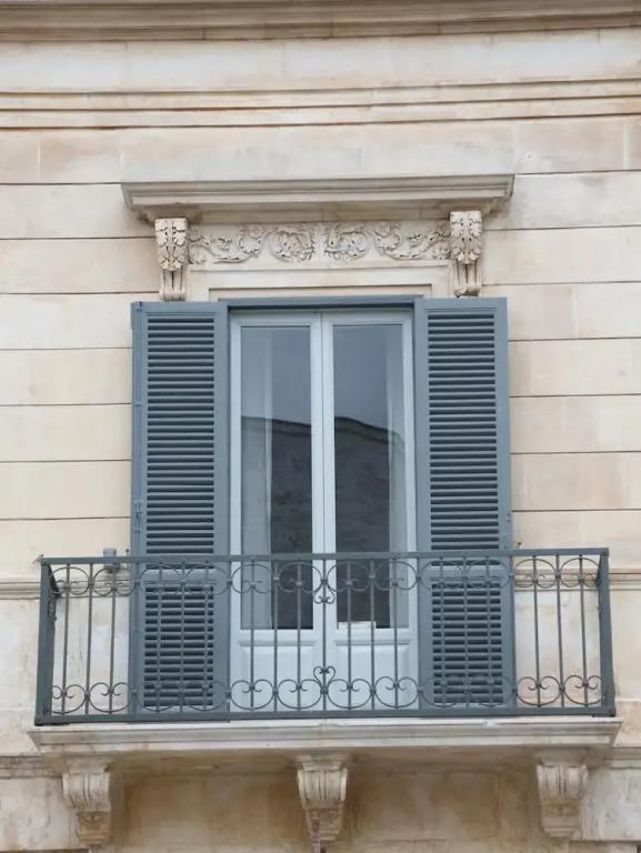 фото 1940 Luxury Accommodations - Diamante Boutique Apartment