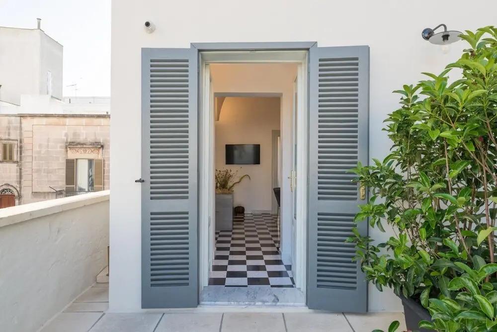 фото 1940 Luxury Accommodations - Diamante Boutique Apartment