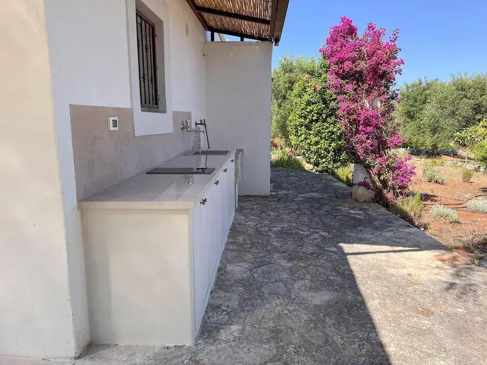 фото TD Trulli Chiara Tastefully Decorated Trulli With Pool