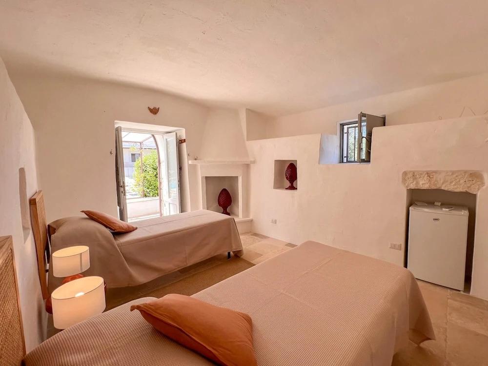 фото TD Trulli Chiara Tastefully Decorated Trulli With Pool