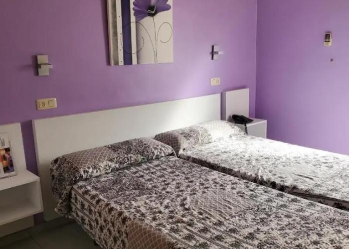 Hotel Ampuria Inn