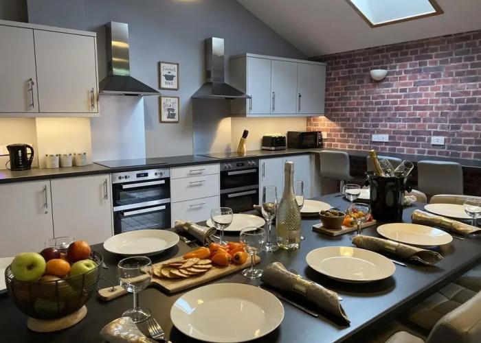 The North Wales Gathering - 9 Bedroom - EV Charging