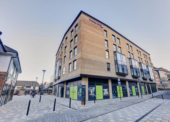 Premier Inn Horsham Town Centre