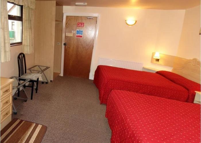 Hillview Lodge