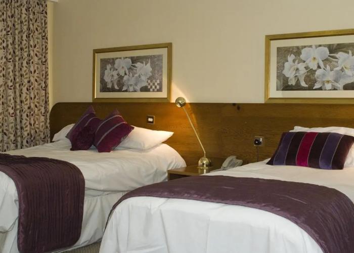 Charlemont Arms Hotel