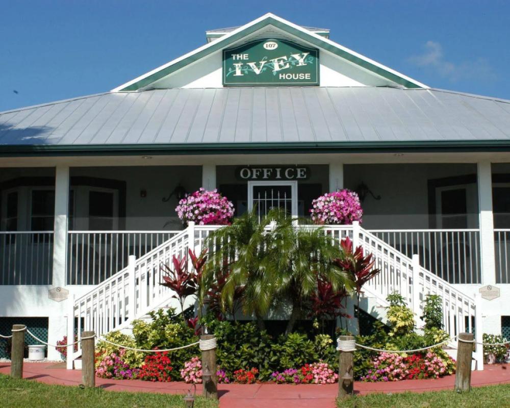 Ivey House Everglades Adventures Hotel