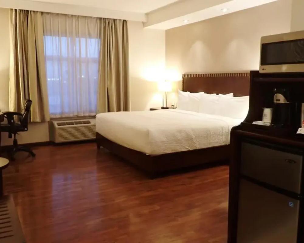 фото Days Inn & Suites by Wyndham Fort Saskatchewan