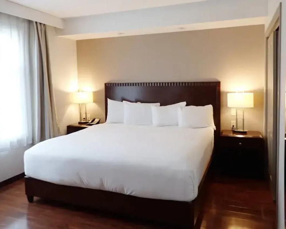 фото Days Inn & Suites by Wyndham Fort Saskatchewan