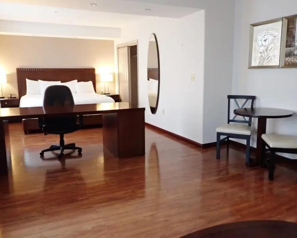 фото Days Inn & Suites by Wyndham Fort Saskatchewan