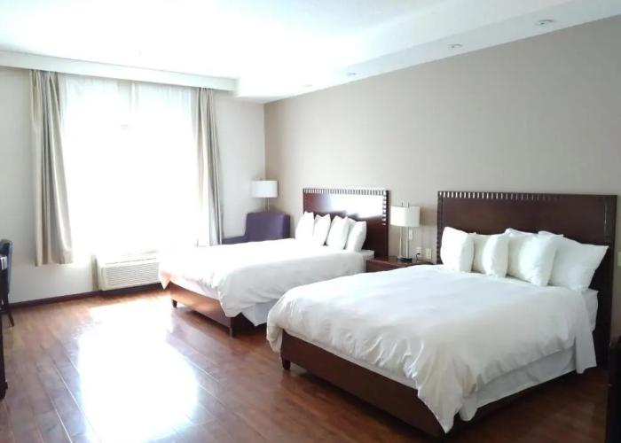 Days Inn & Suites by Wyndham Fort Saskatchewan