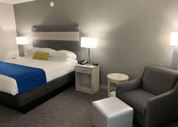 Best Western Plus Fort Saskatchewan Inn & Suites
